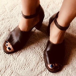 Heels 👠